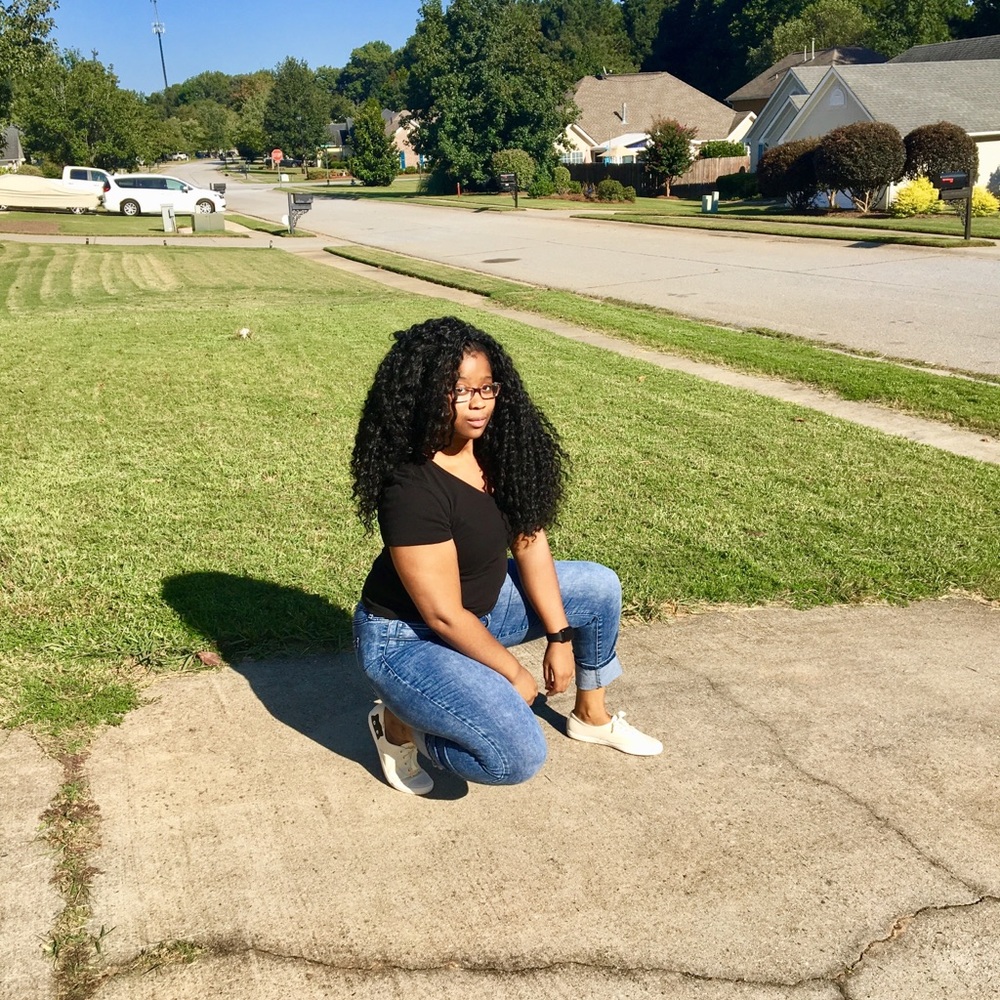 Meet your Posher, Cierra